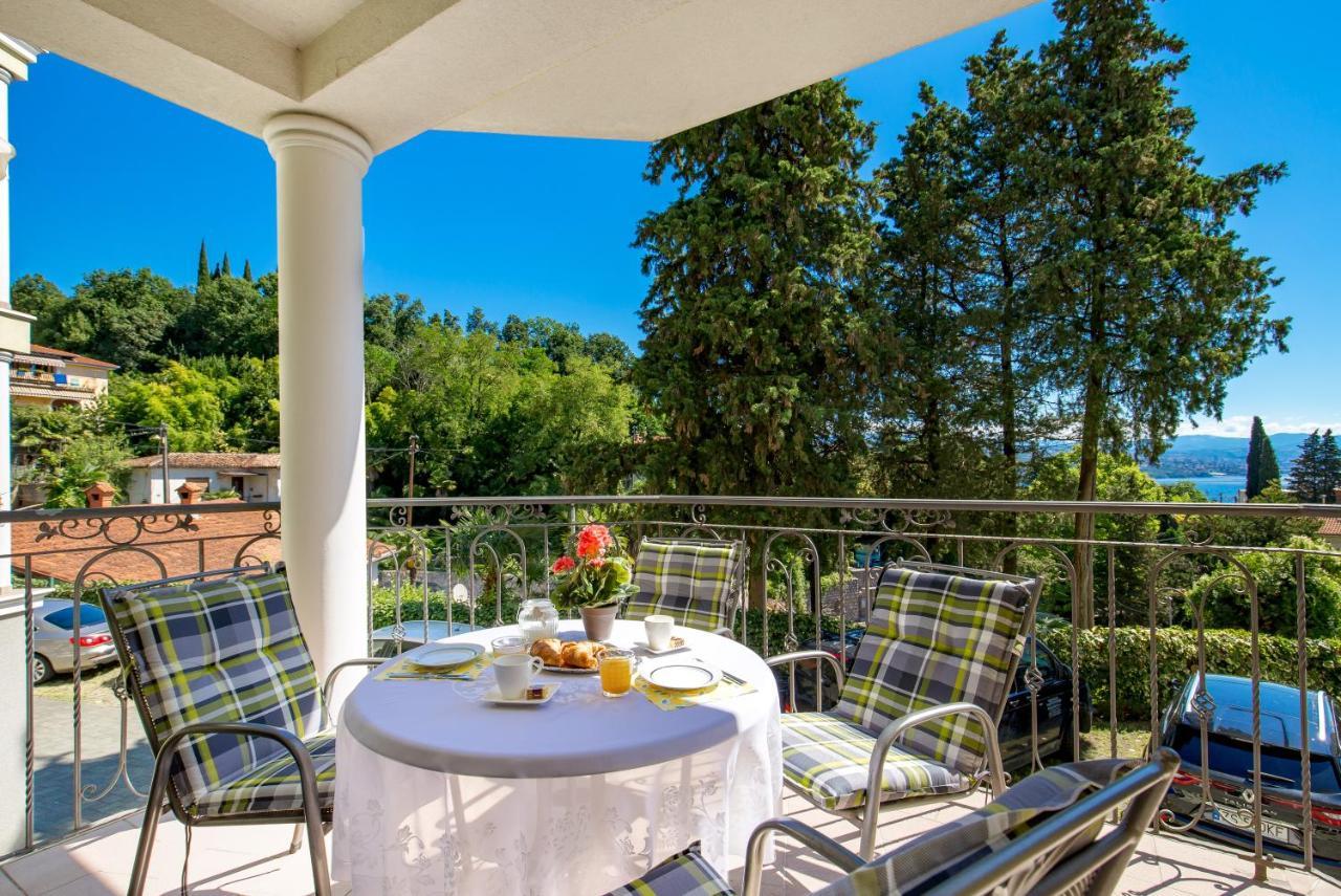 Apartment All For You - With A Swimming Pool Opatija Luaran gambar