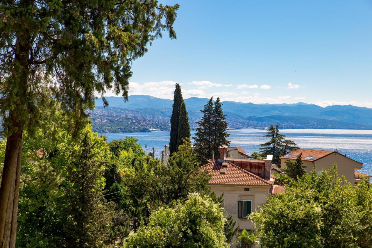 Apartment All For You - With A Swimming Pool Opatija Luaran gambar